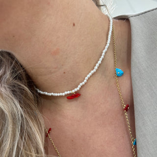 Girocollo di perle e corallo