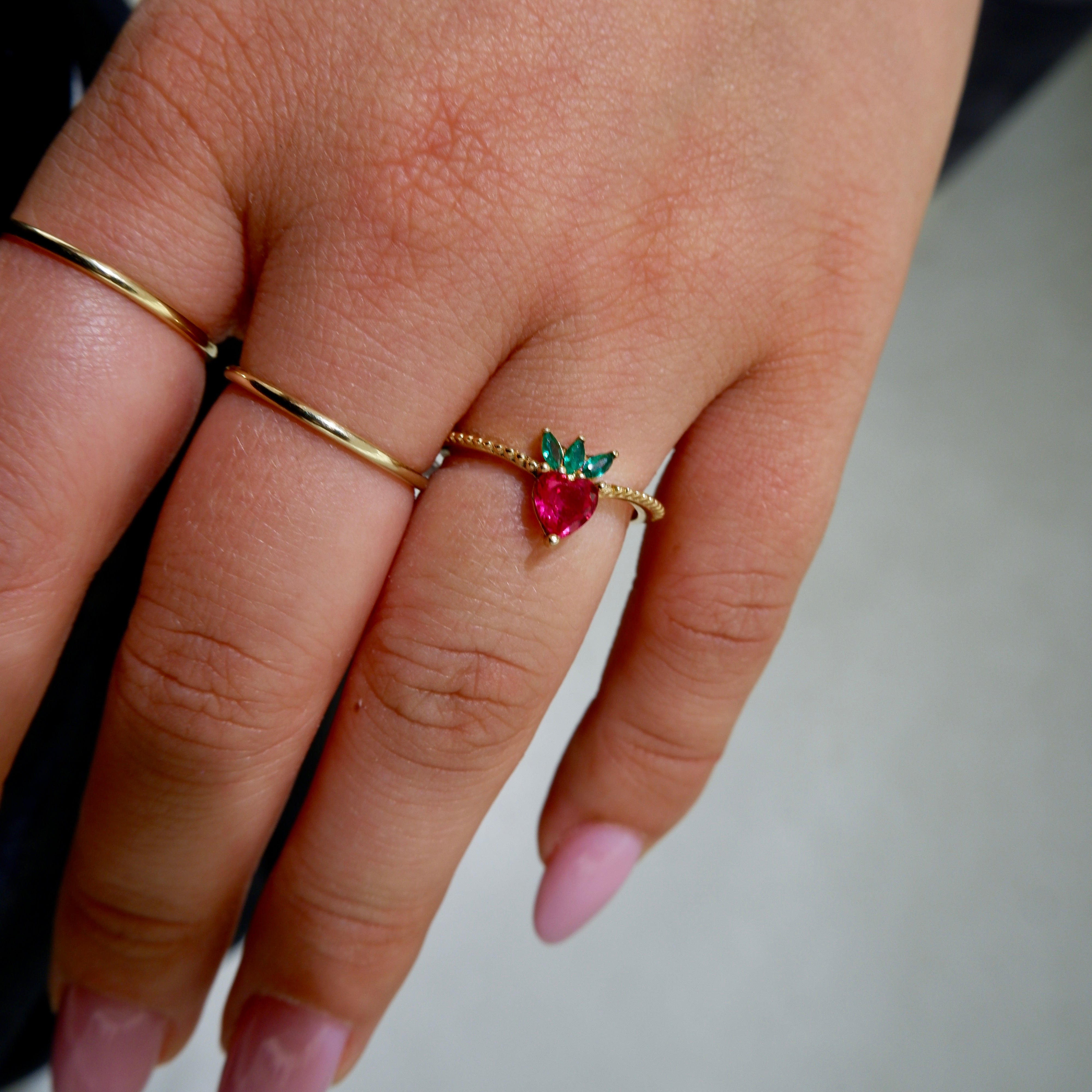 Anello fragola
