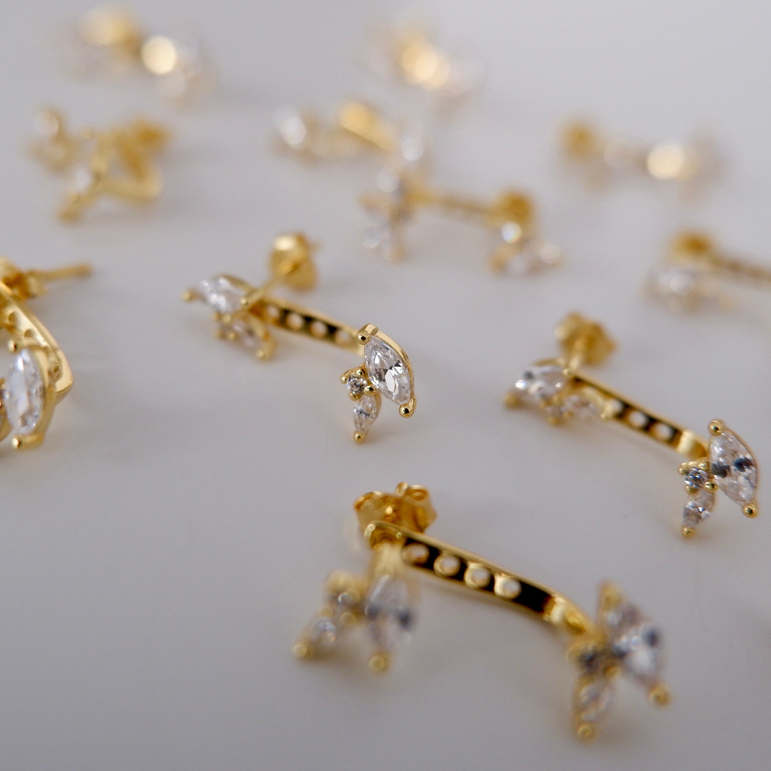 Mono Essential Twist