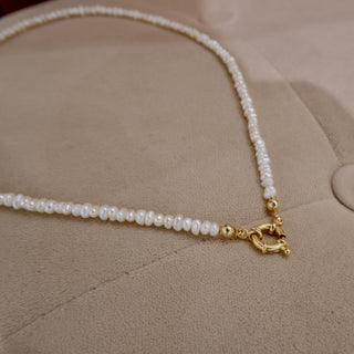 Collana di perle irregolari