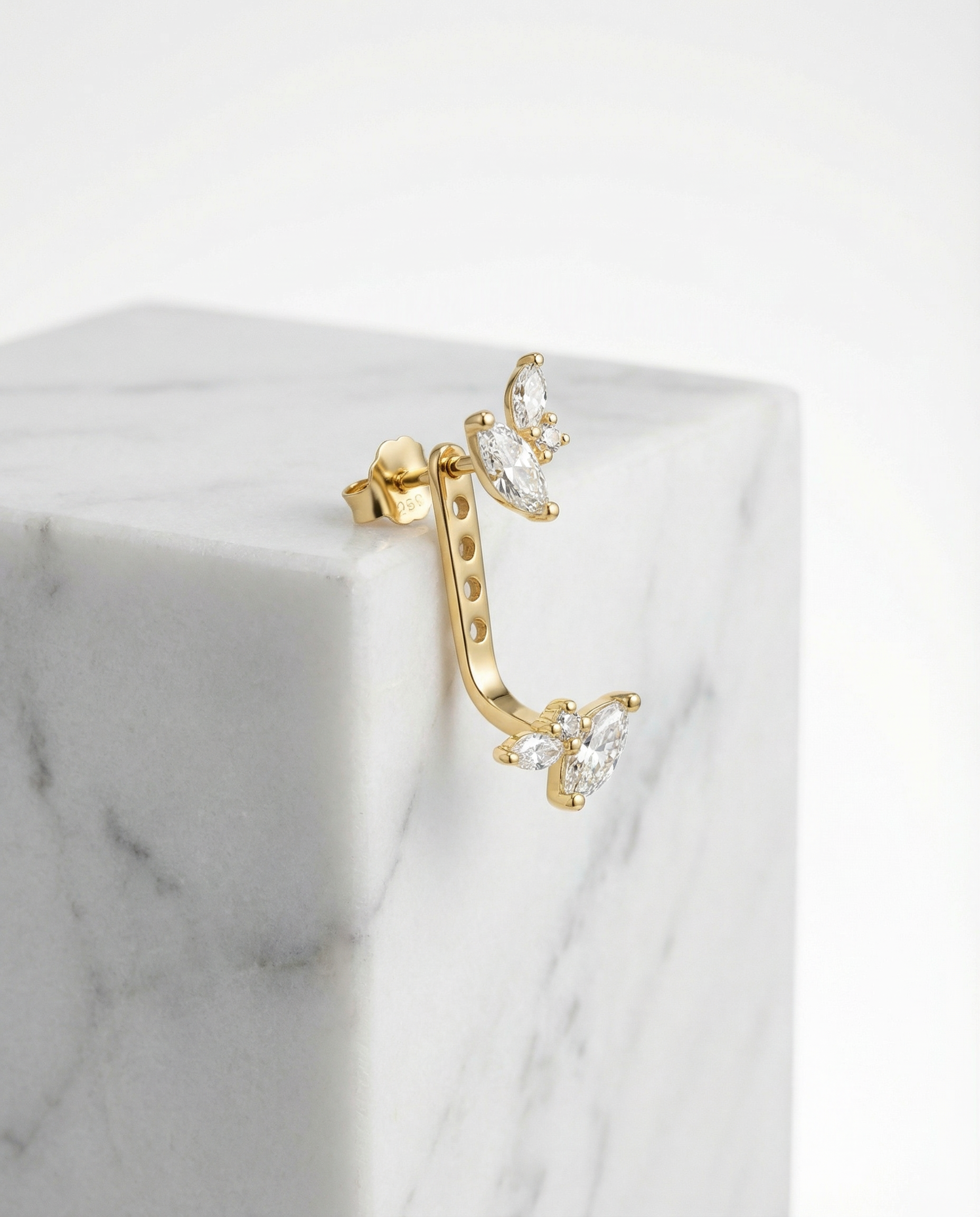 Mono Essential Twist