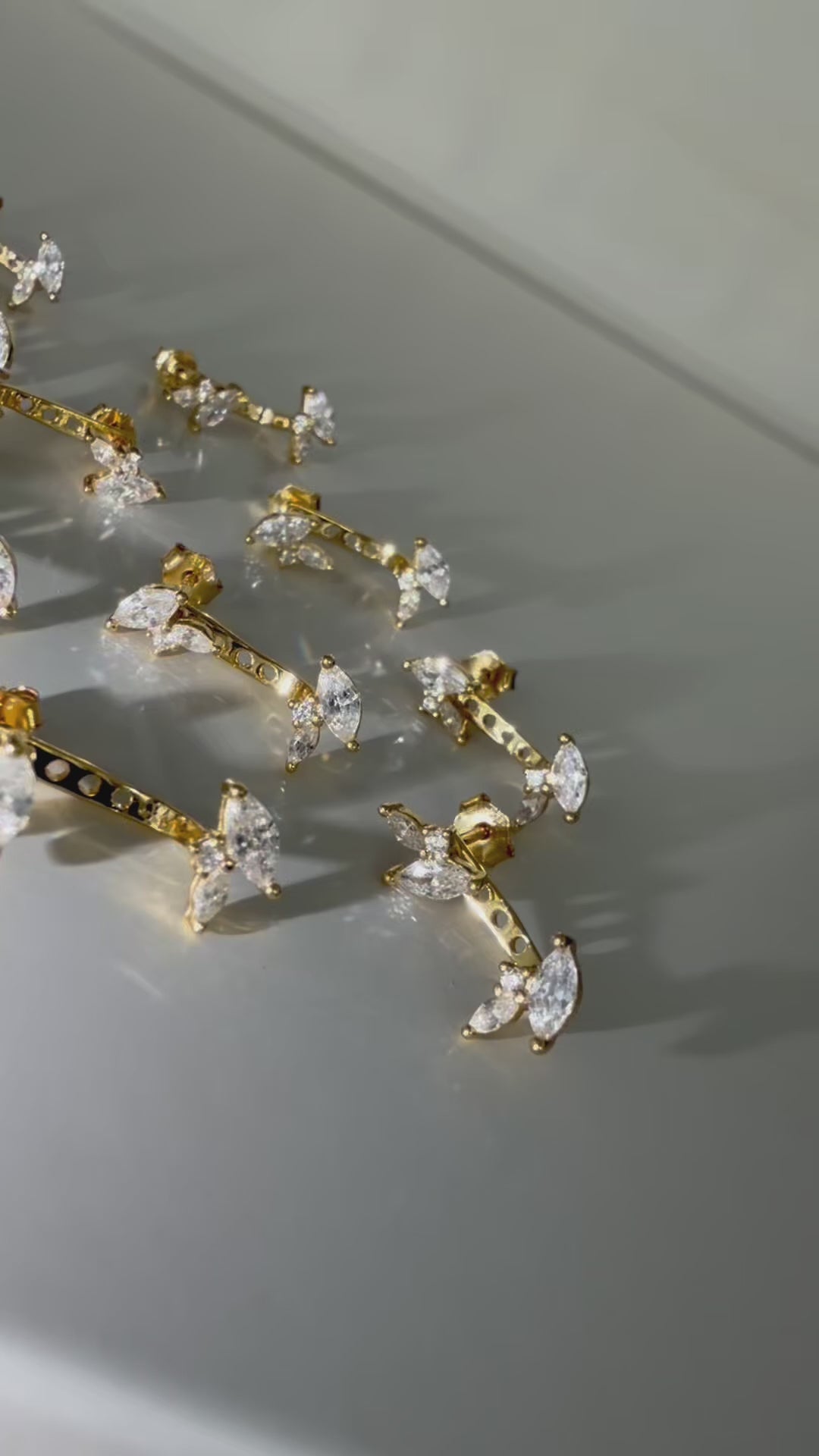 Mono Essential Twist